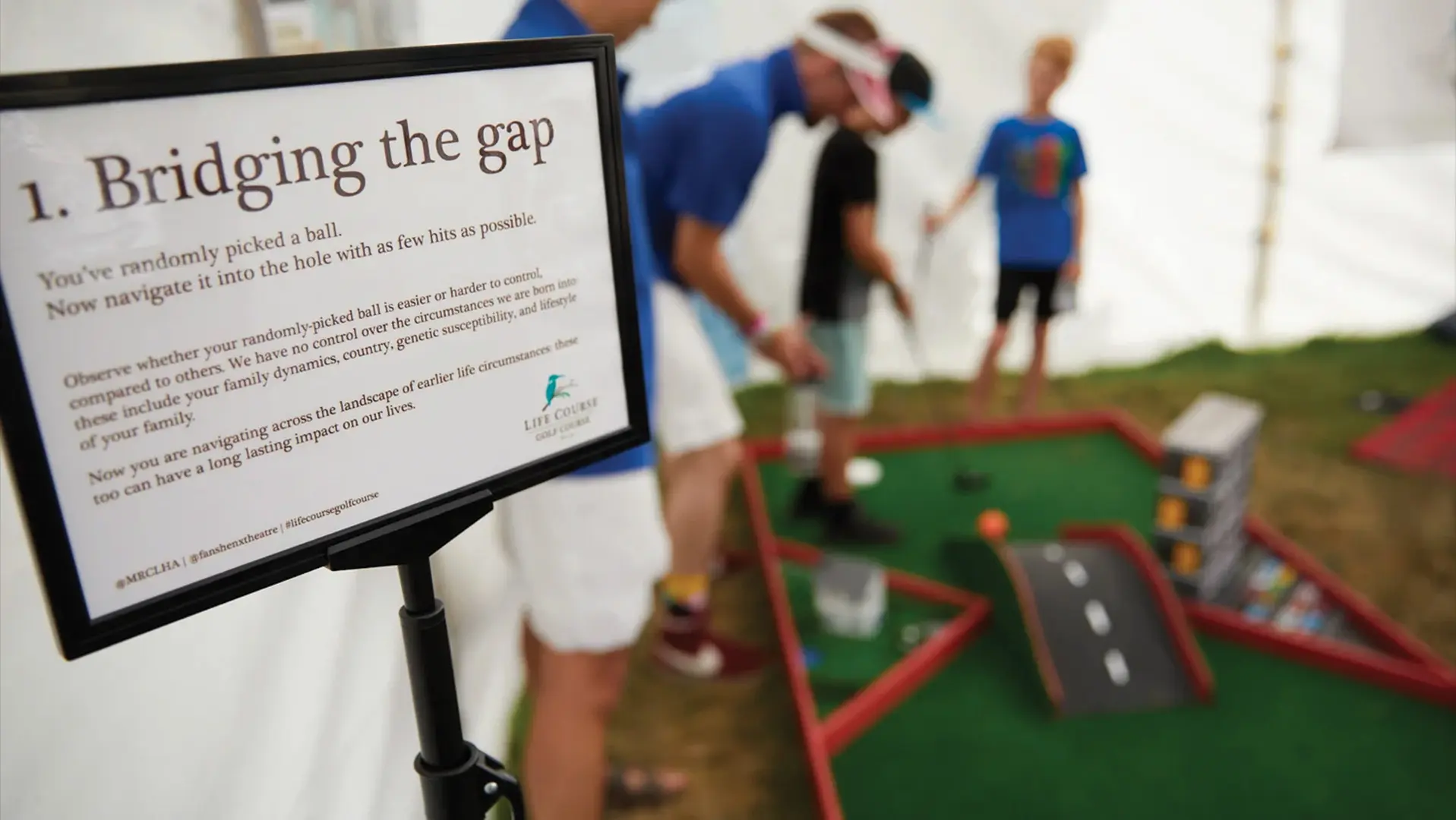 Putt your way through life’s twists and turns. Will you hit a health hole in one? Or get stuck in a bunker of bad luck? This playful experience connects you with the amazing stories uncovered within cohort studies.
